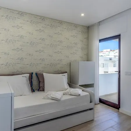 Flh Family Flat * Quarteira