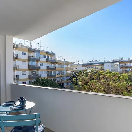 Flh Family Flat * Quarteira